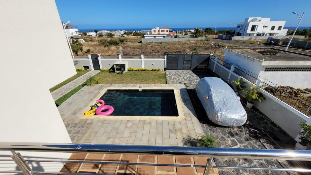 Coquette villa avec piscine Flic-en-Flacq Esterno foto